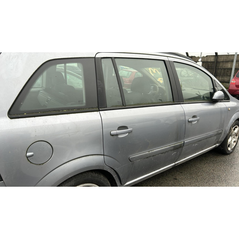 Capot OPEL ZAFIRA B Photo n°11
