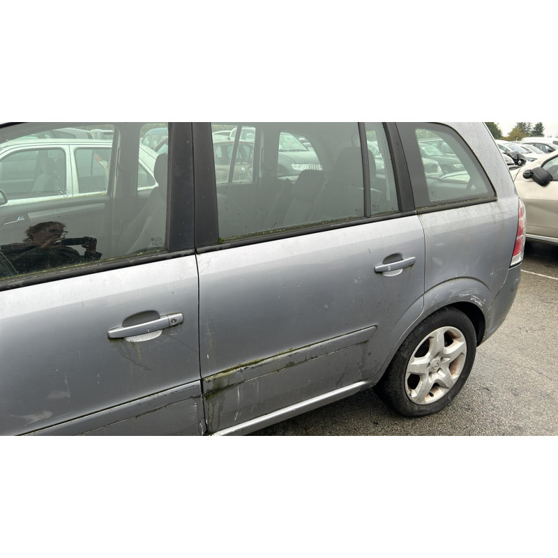 Capot OPEL ZAFIRA B Photo n°19