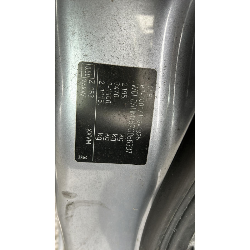 Capot OPEL ZAFIRA B Photo n°20