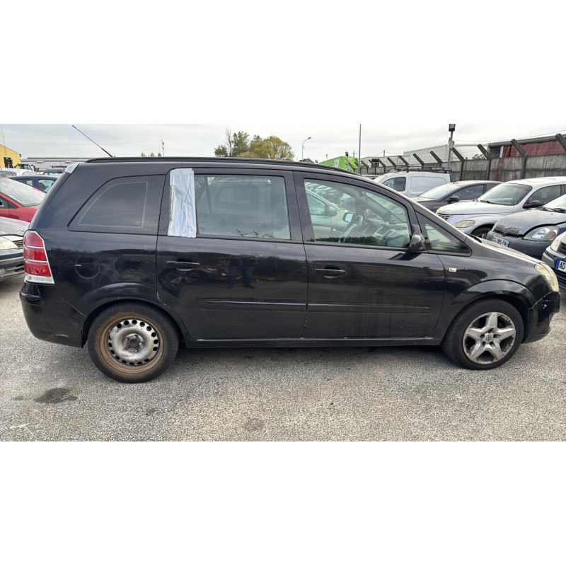 Capot OPEL ZAFIRA B Photo n°11