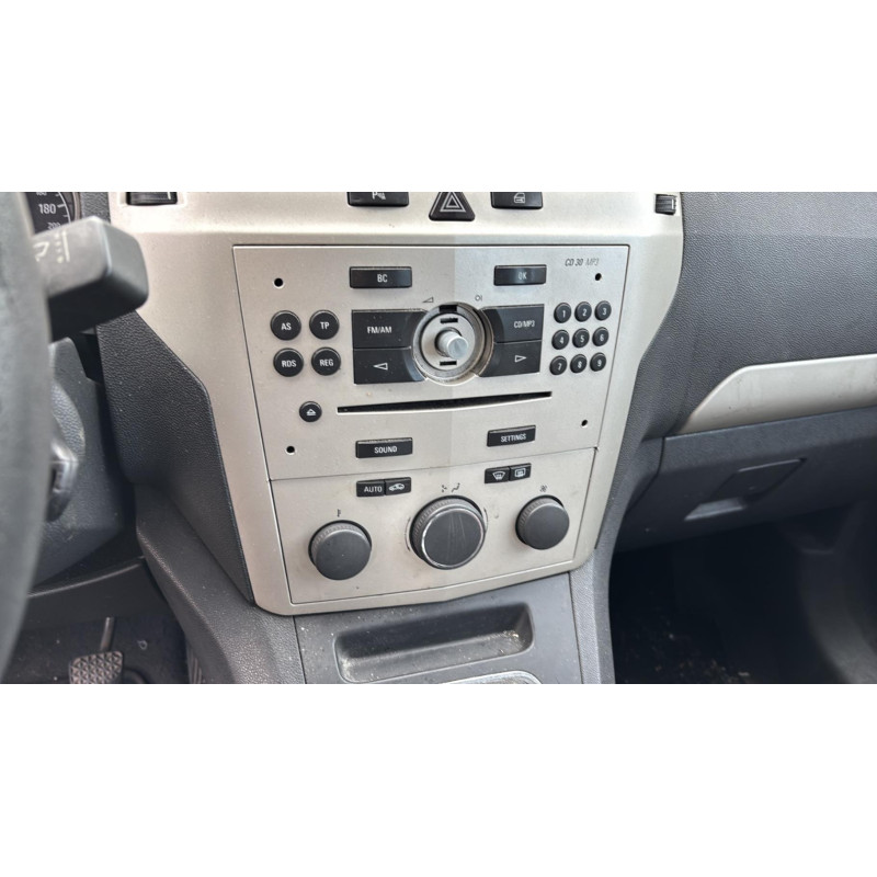 Capot OPEL ZAFIRA B Photo n°14