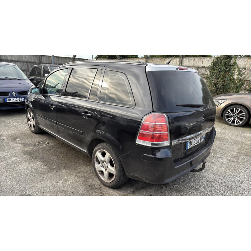 Capot OPEL ZAFIRA B Photo n°16