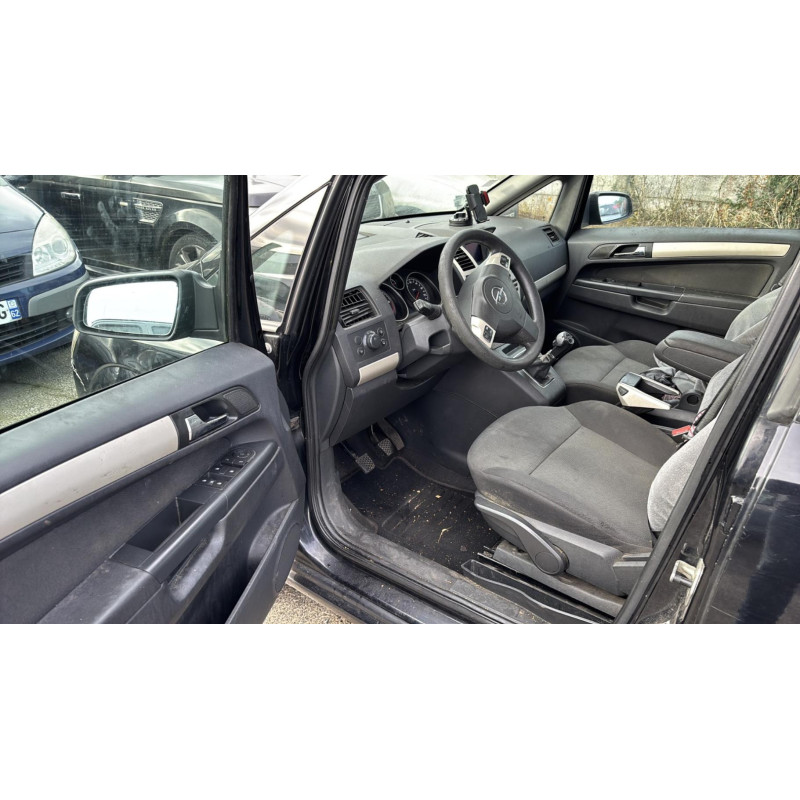 Capot OPEL ZAFIRA B Photo n°20