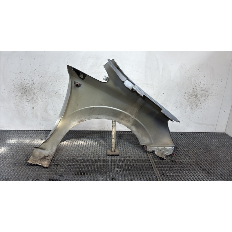Aile avant gauche OPEL ZAFIRA B Photo n°6