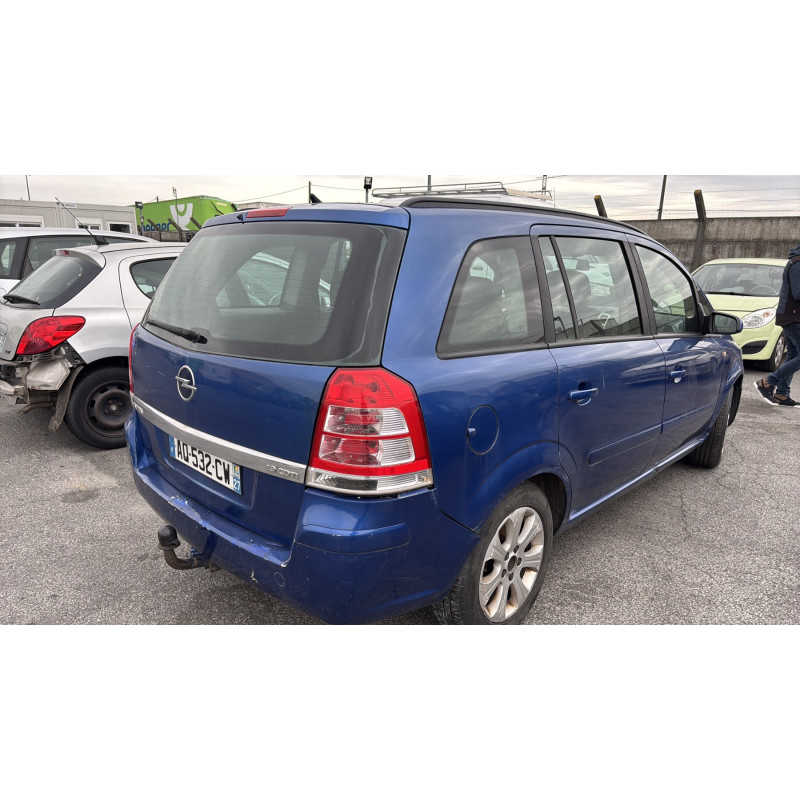 Capot OPEL ZAFIRA B Photo n°11