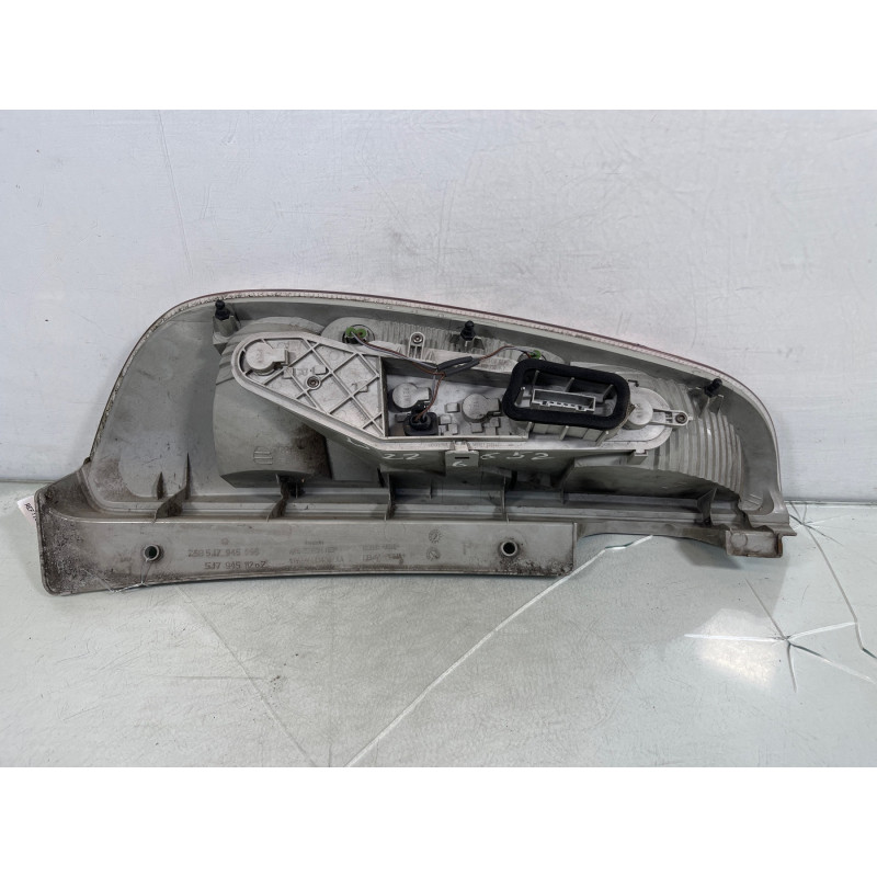 Feu arriere principal droit (feux) SKODA ROOMSTER Photo n°1