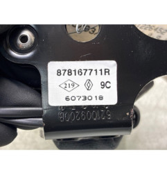 Attache ceinture arriere droit RENAULT CLIO 4