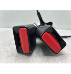Attache ceinture arriere droit RENAULT CLIO 4