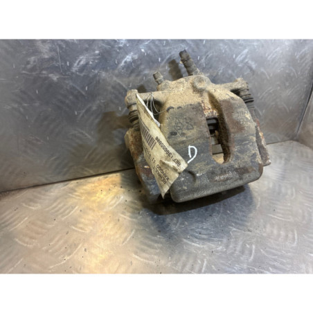 Etrier avant droit (freinage) RENAULT KANGOO 2 Photo n°1