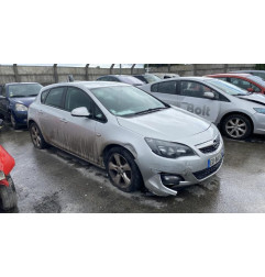 Feu arriere secondaire droit (feux) OPEL ASTRA J