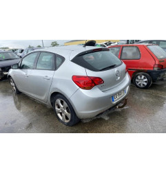 Feu arriere secondaire droit (feux) OPEL ASTRA J