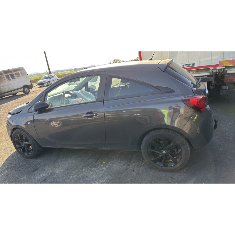 Feu arriere secondaire gauche (feux) OPEL CORSA E Photo n°20