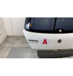 Malle/Hayon arriere SUZUKI SWIFT 3