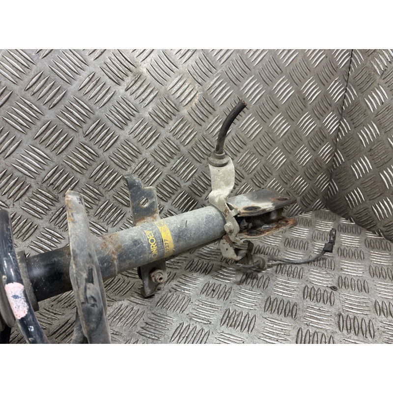 Amortisseur avant gauche RENAULT CLIO 3 Photo n°3