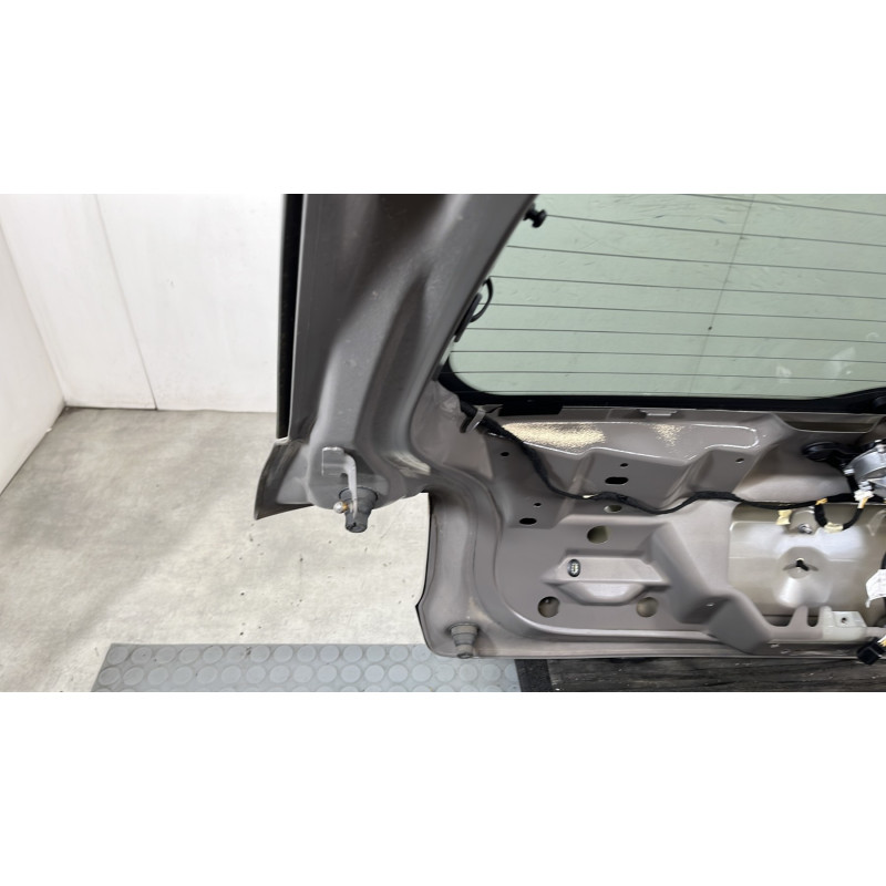 Malle/Hayon arriere CITROEN C4 CACTUS Photo n°9
