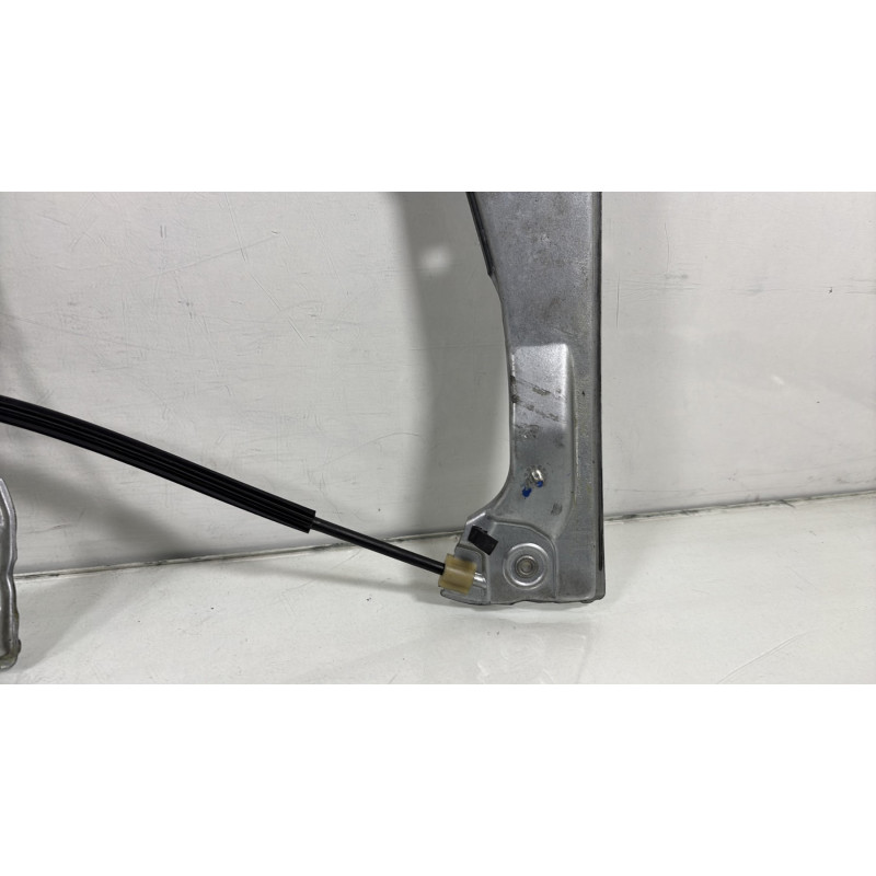 Leve vitre electrique avant gauche CITROEN C4 CACTUS Photo n°4
