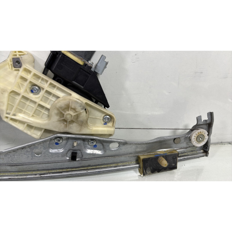 Leve vitre electrique avant gauche CITROEN C4 CACTUS Photo n°9