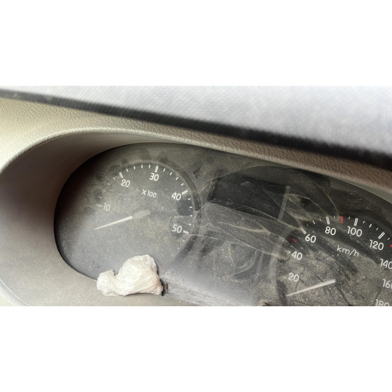 Eclairage de plaque RENAULT MASCOTT Photo n°4