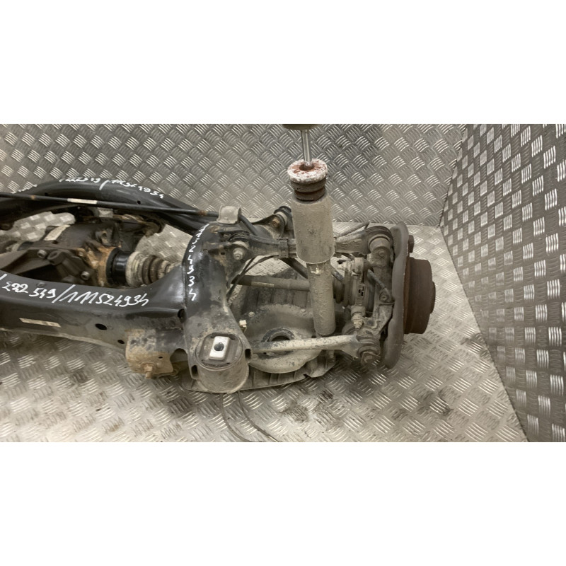 Essieu arriere BMW SERIE 1 F20 Photo n°7