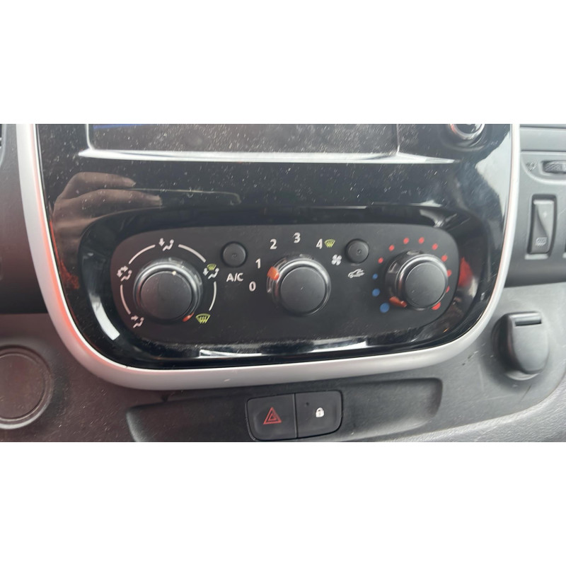 Etrier avant droit (freinage) RENAULT TRAFIC 3 Photo n°12