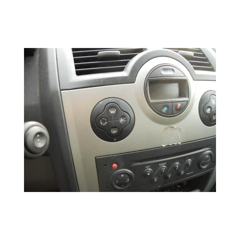 Etrier avant droit (freinage) RENAULT MEGANE 2 Photo n°8