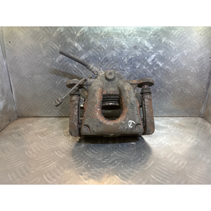 Etrier avant droit (freinage) BMW SERIE 1 E87 Photo n°3