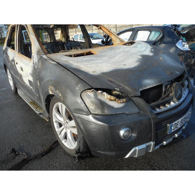 Etrier avant gauche (freinage) MERCEDES CLASSE M 164 Photo n°5