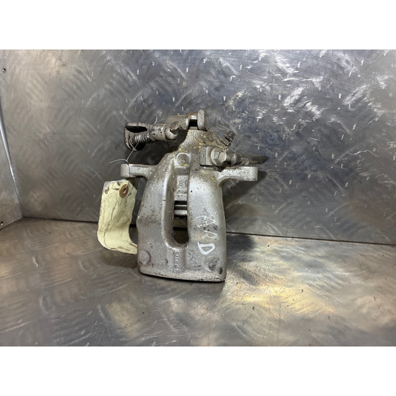 Etrier arriere droit (freinage) OPEL ASTRA H Photo n°1