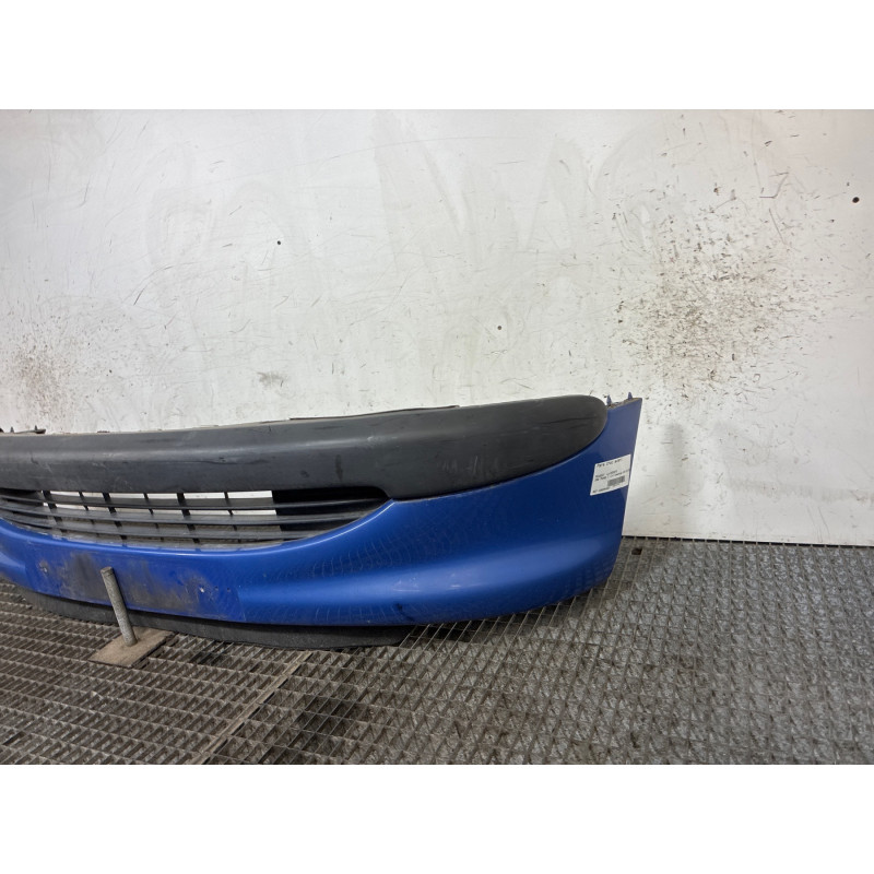 Pare choc avant PEUGEOT 206 Photo n°4