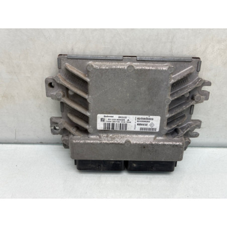 Calculateur moteur DACIA SANDERO 1