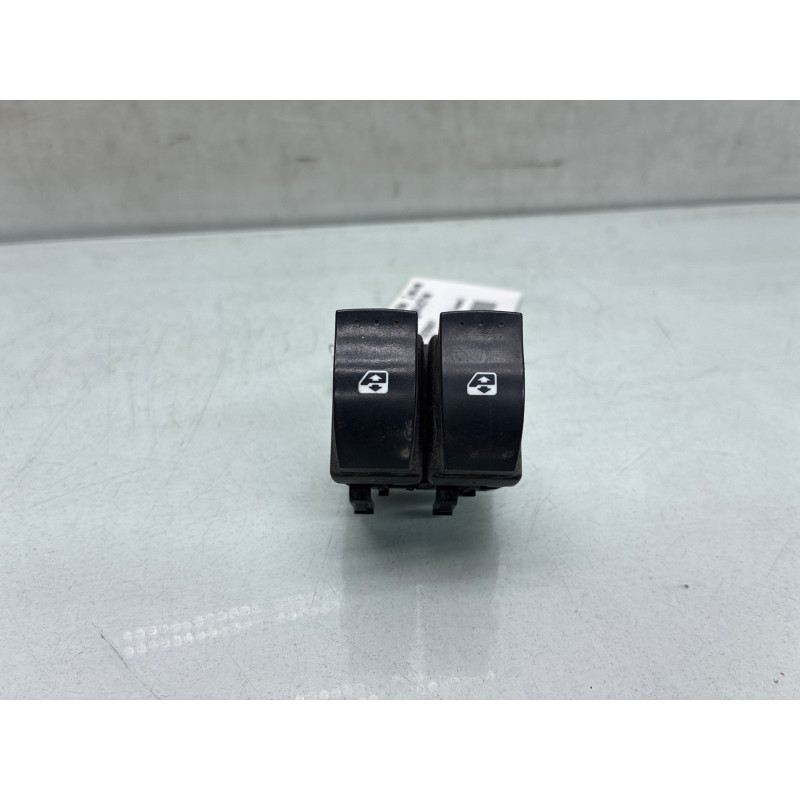 Interrupteur de leve vitre avant gauche RENAULT KANGOO 2 Photo n°3