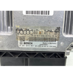 Calculateur moteur AUDI A4 3