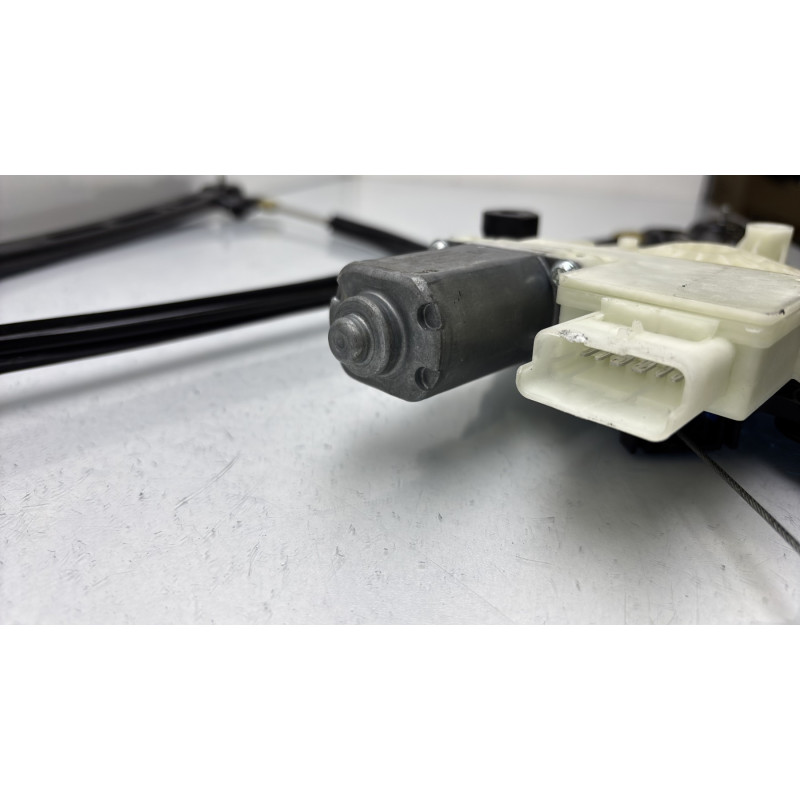 Leve vitre electrique avant gauche CITROEN C4 PICASSO 2 Photo n°7