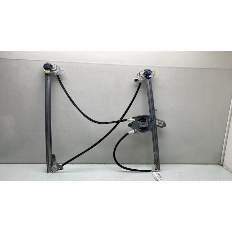 Leve vitre electrique avant droit RENAULT ESPACE 4 Photo n°1