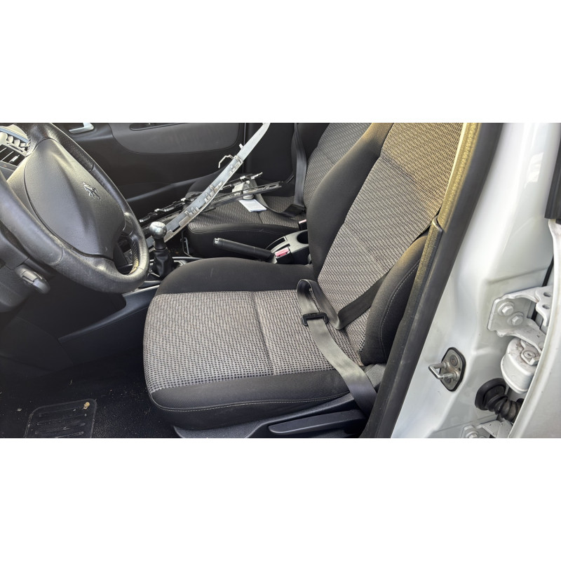 Compteur PEUGEOT 207 Photo n°16