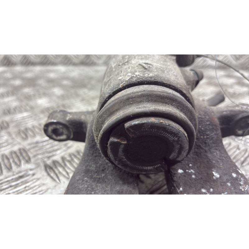 Etrier arriere droit (freinage) VOLKSWAGEN TOURAN 1 Photo n°5