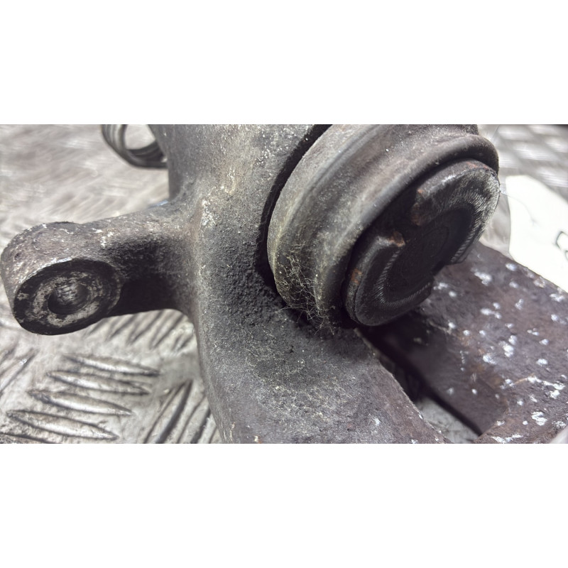 Etrier arriere droit (freinage) VOLKSWAGEN TOURAN 1 Photo n°7