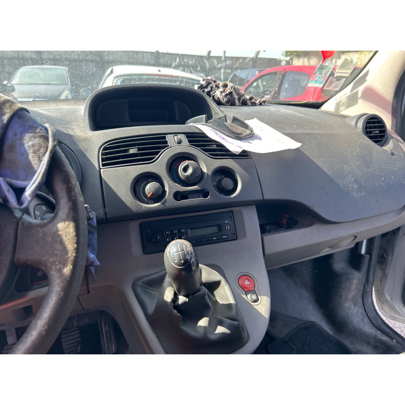 Trappe d'essence RENAULT KANGOO 2 Photo n°19
