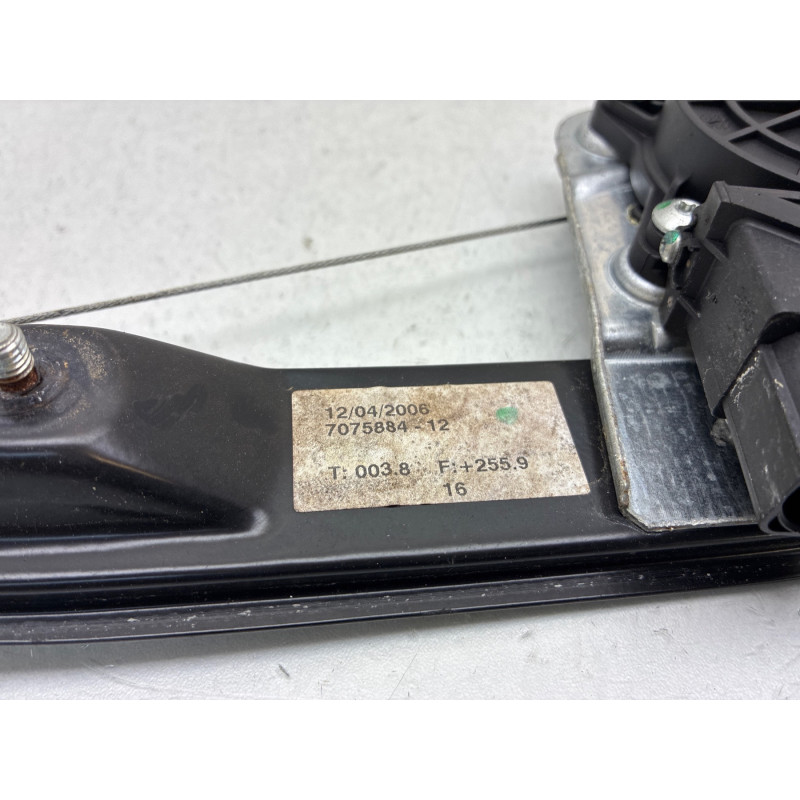 Leve vitre electrique arriere droit BMW SERIE 3 E91 Photo n°3