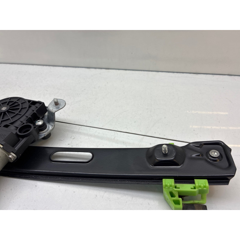 Leve vitre electrique arriere droit BMW SERIE 3 E91 Photo n°5