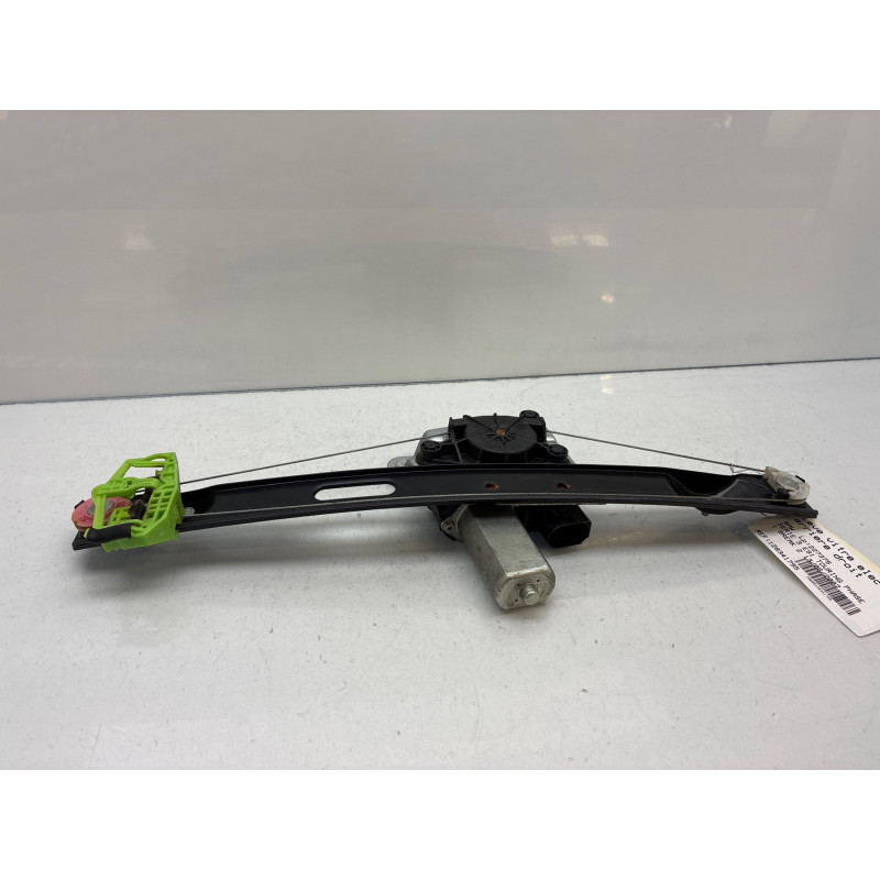 Leve vitre electrique arriere droit BMW SERIE 3 E91 Photo n°7