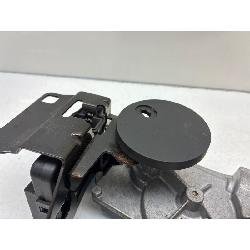 Moteur essuie glace arriere BMW SERIE 3 E91 Photo n°4