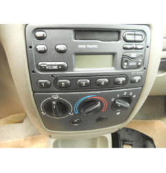 Etrier avant droit (freinage) FORD FIESTA IV