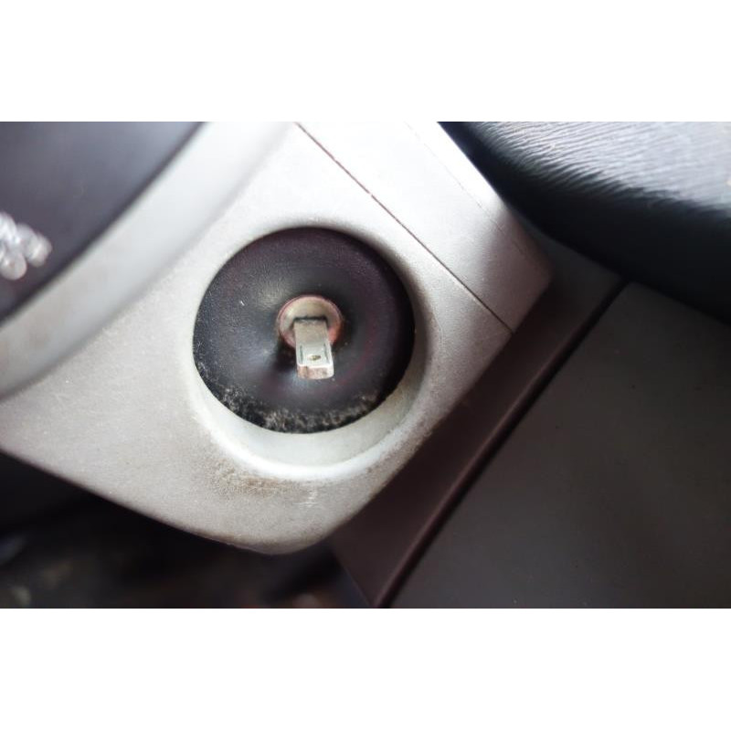 Etrier avant gauche (freinage) RENAULT KANGOO 2 Photo n°13