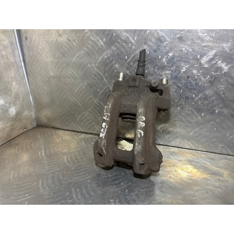 Etrier arriere gauche (freinage) BMW SERIE 3 F30 Photo n°2