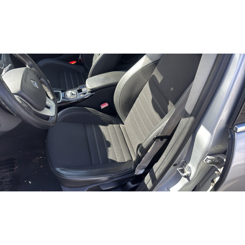 Anti brouillard arriere gauche RENAULT LAGUNA 3 Photo n°14