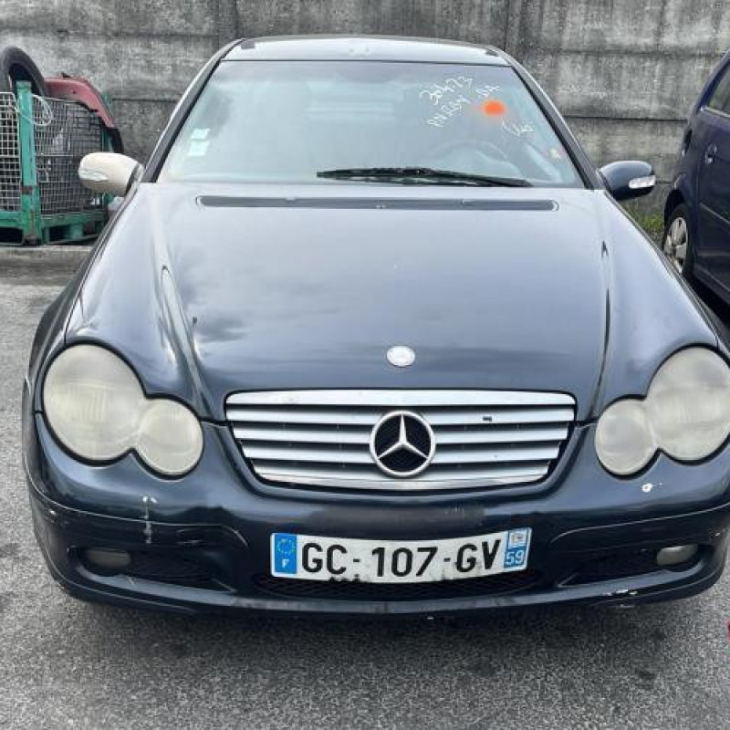 Bloc ABS (freins anti-blocage) MERCEDES CLASSE C 203 COUPE SPORT Photo n°4