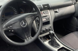 Bloc ABS (freins anti-blocage) MERCEDES CLASSE C 203 COUPE SPORT