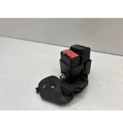 Attache ceinture arriere gauche RENAULT CLIO 2 CAMPUS