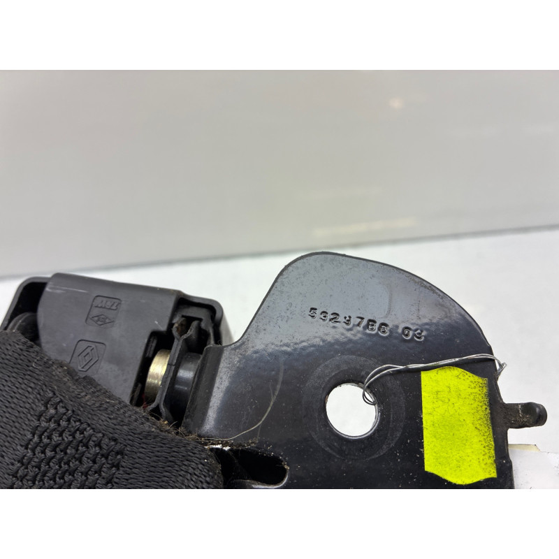 Attache ceinture arriere gauche RENAULT CLIO 2 Photo n°4